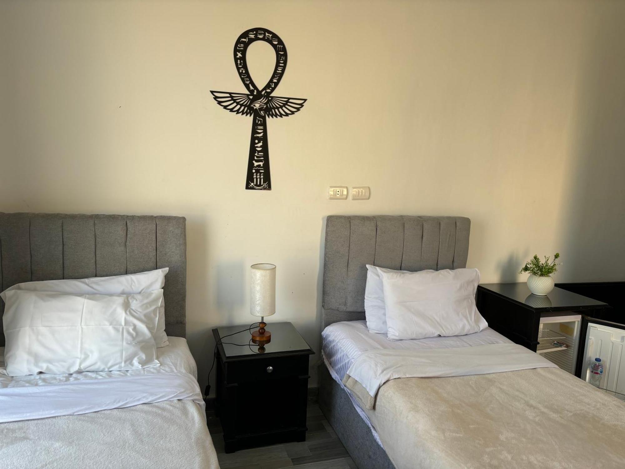 K Boutique Hotel Medspa-Pyramids & Grand Egyptian Museum Ghatati Exterior foto